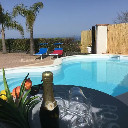 Ferienhaus Milagros-appartamento In Acireale
